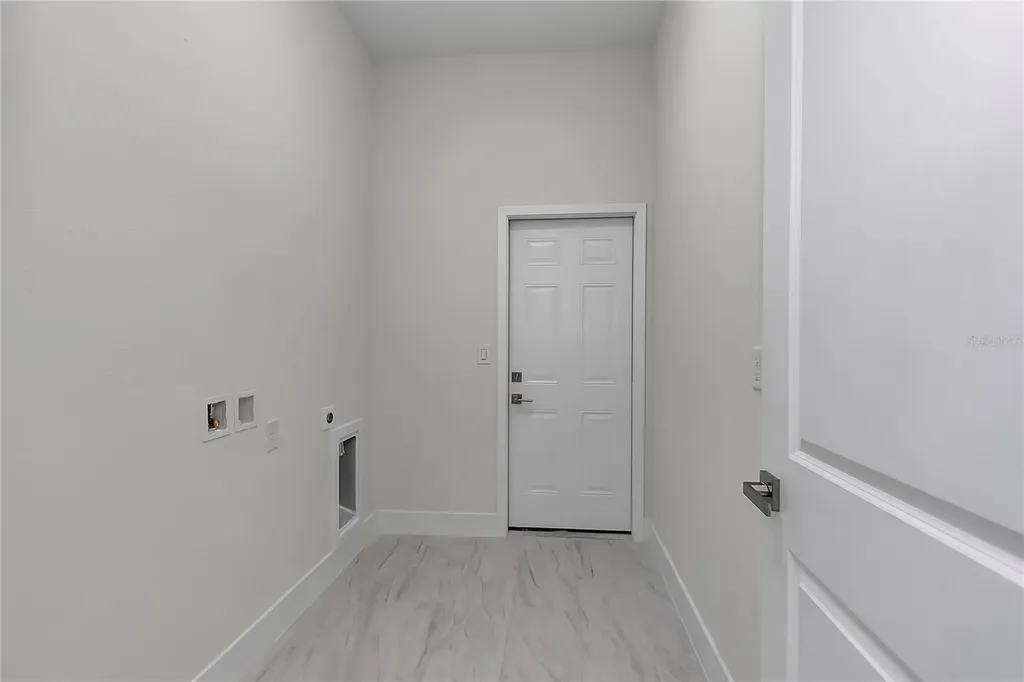 4592 SW Channel Heights Court Dunnellon FL 34431