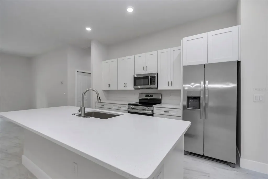 4592 SW Channel Heights Court Dunnellon FL 34431