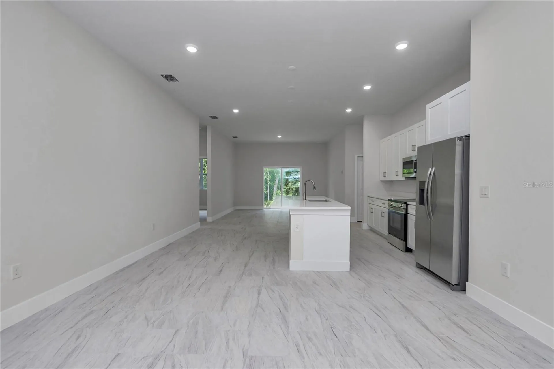 4592 SW Channel Heights Court Dunnellon FL 34431