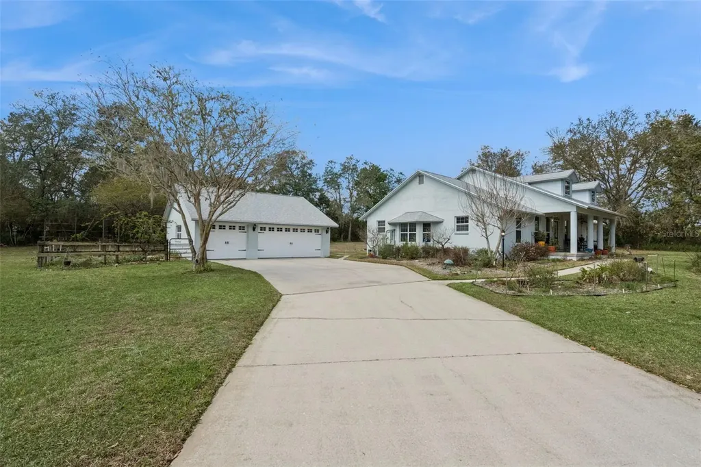 41731 Dahlia Street Eustis FL 32736
