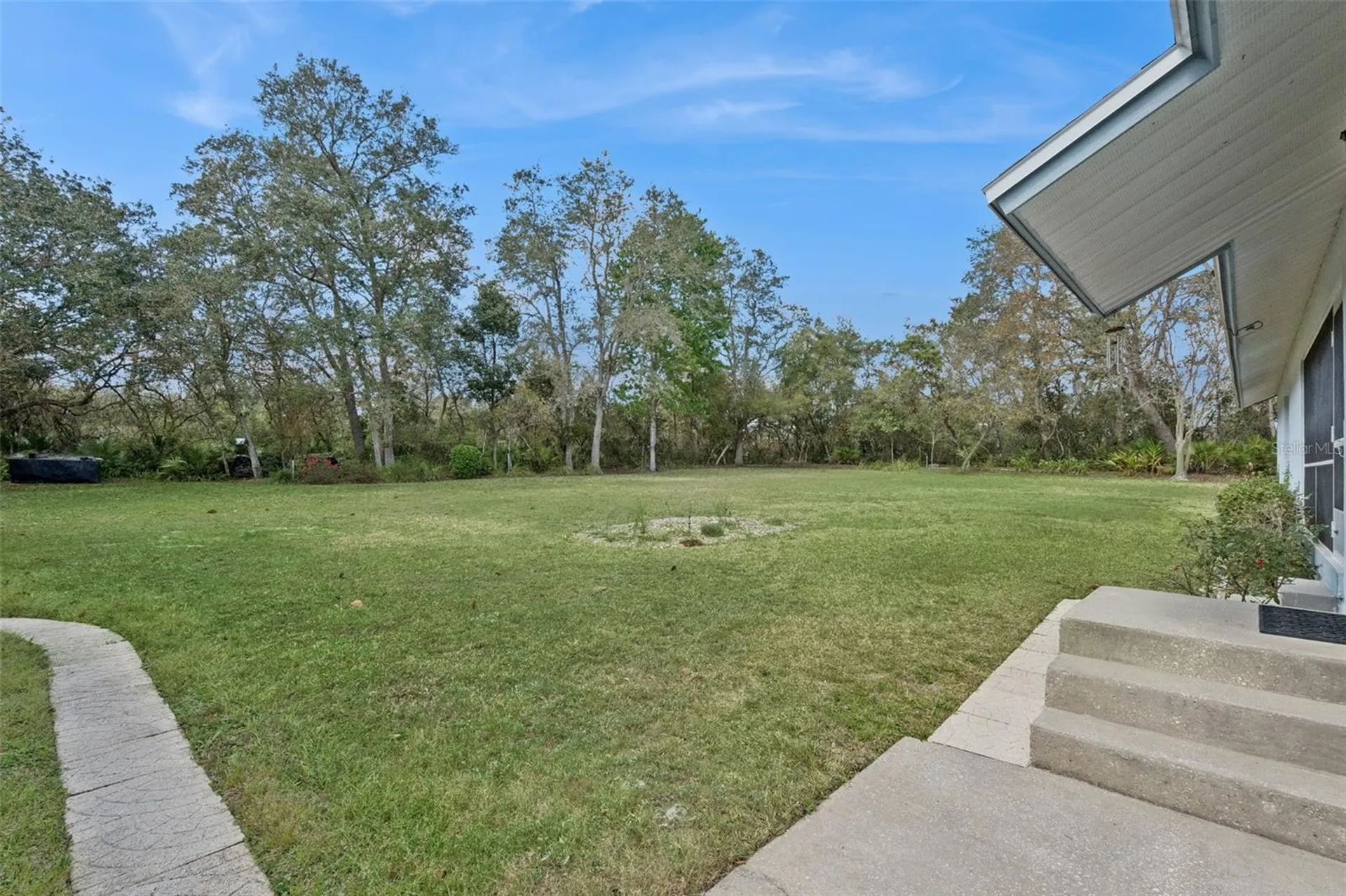 41731 Dahlia Street Eustis FL 32736