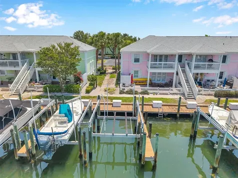 0 #114SS Coquina Key Drive SE St Petersburg FL 33705