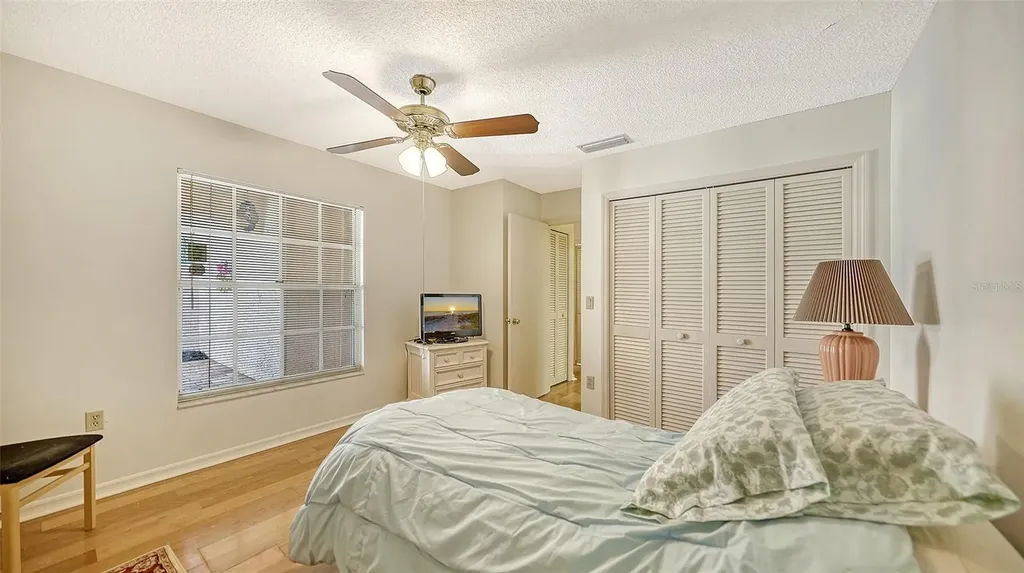 5521 Chanteclaire Sarasota FL 34235