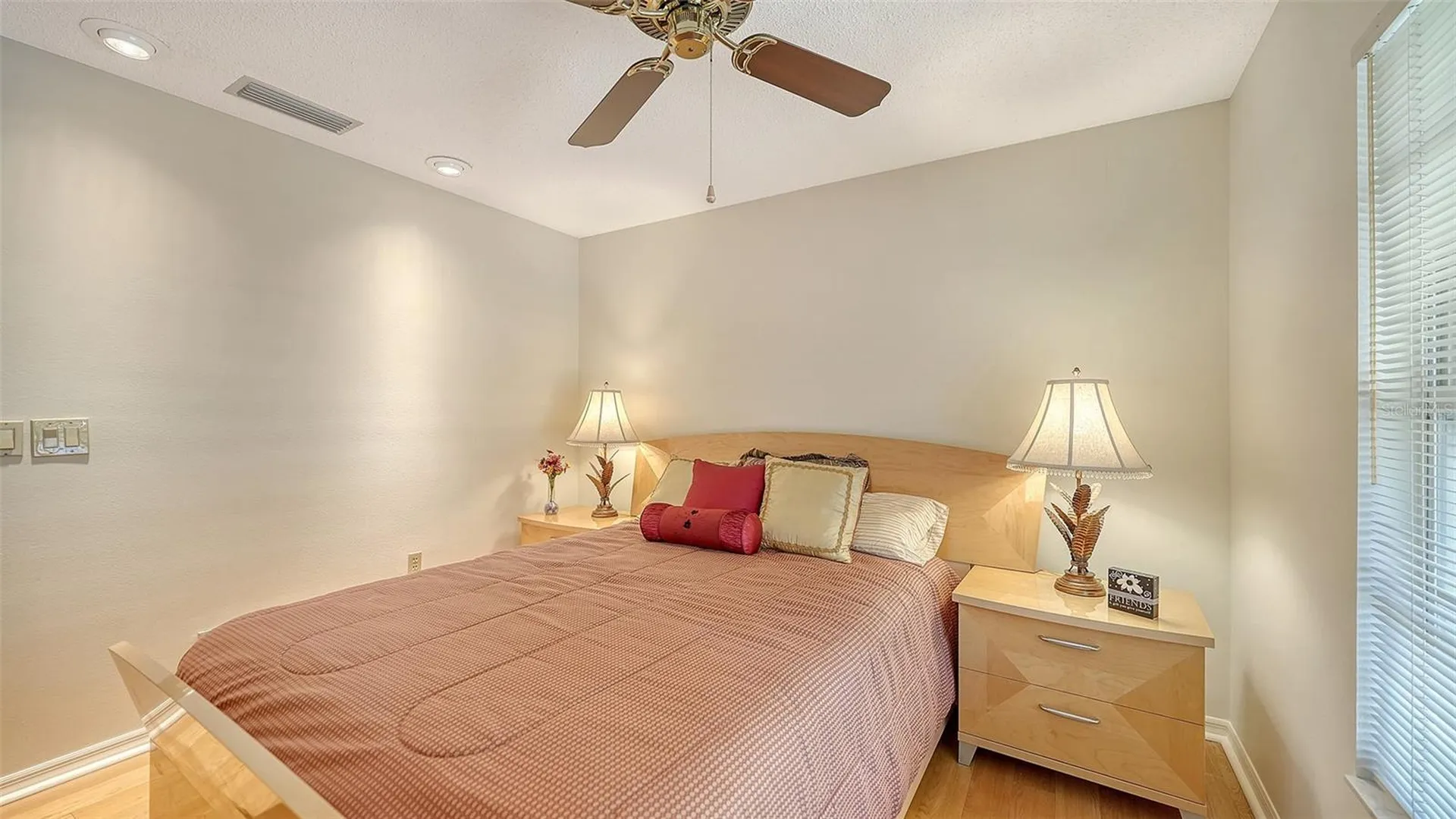 5521 Chanteclaire Sarasota FL 34235