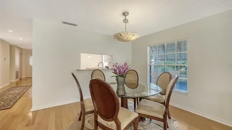 5521 Chanteclaire Sarasota FL 34235