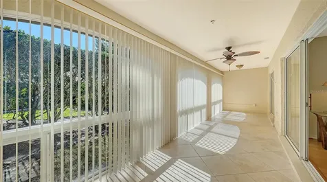 5521 Chanteclaire Sarasota FL 34235