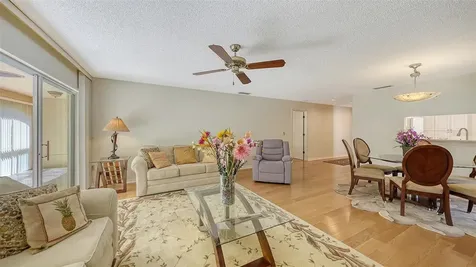 5521 Chanteclaire Sarasota FL 34235