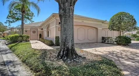 5521 Chanteclaire Sarasota FL 34235