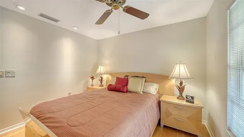 5521 Chanteclaire Sarasota FL 34235