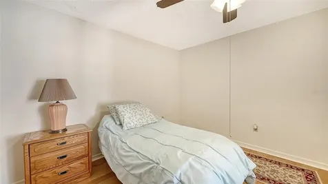 5521 Chanteclaire Sarasota FL 34235