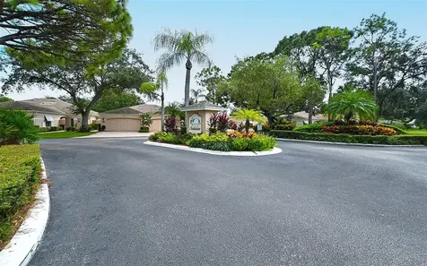 5521 Chanteclaire Sarasota FL 34235