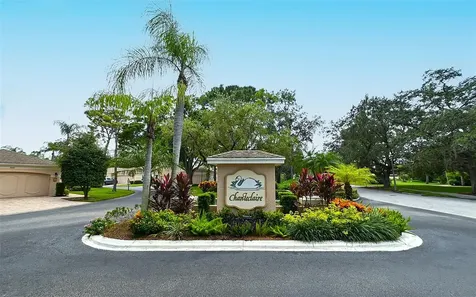 5521 Chanteclaire Sarasota FL 34235