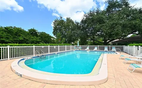 5521 Chanteclaire Sarasota FL 34235