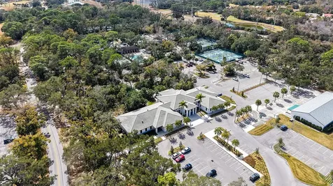 5521 Chanteclaire Sarasota FL 34235