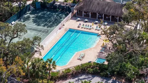 5521 Chanteclaire Sarasota FL 34235