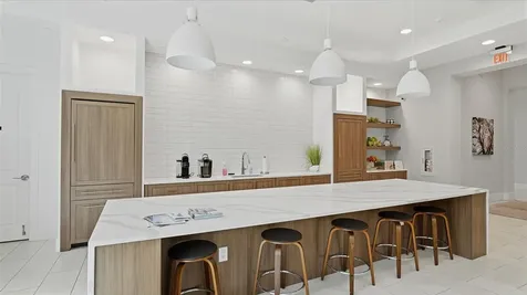 5521 Chanteclaire Sarasota FL 34235