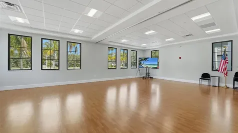 5521 Chanteclaire Sarasota FL 34235