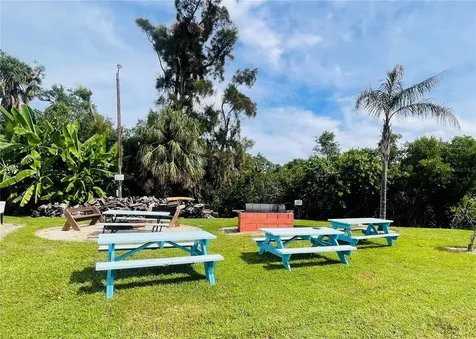 86 Michigan Street Palmetto FL 34221