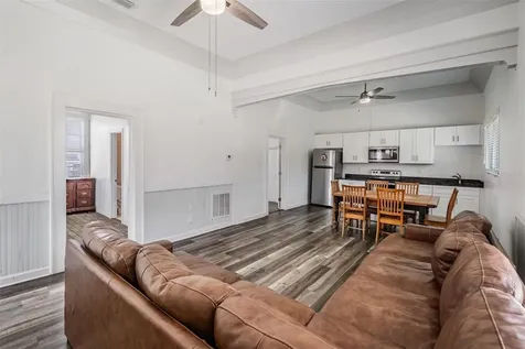 2319 W Aileen Street Tampa FL 33607