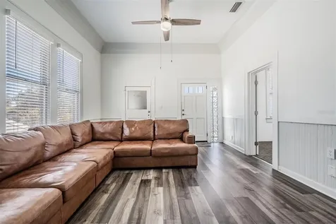 2319 W Aileen Street Tampa FL 33607