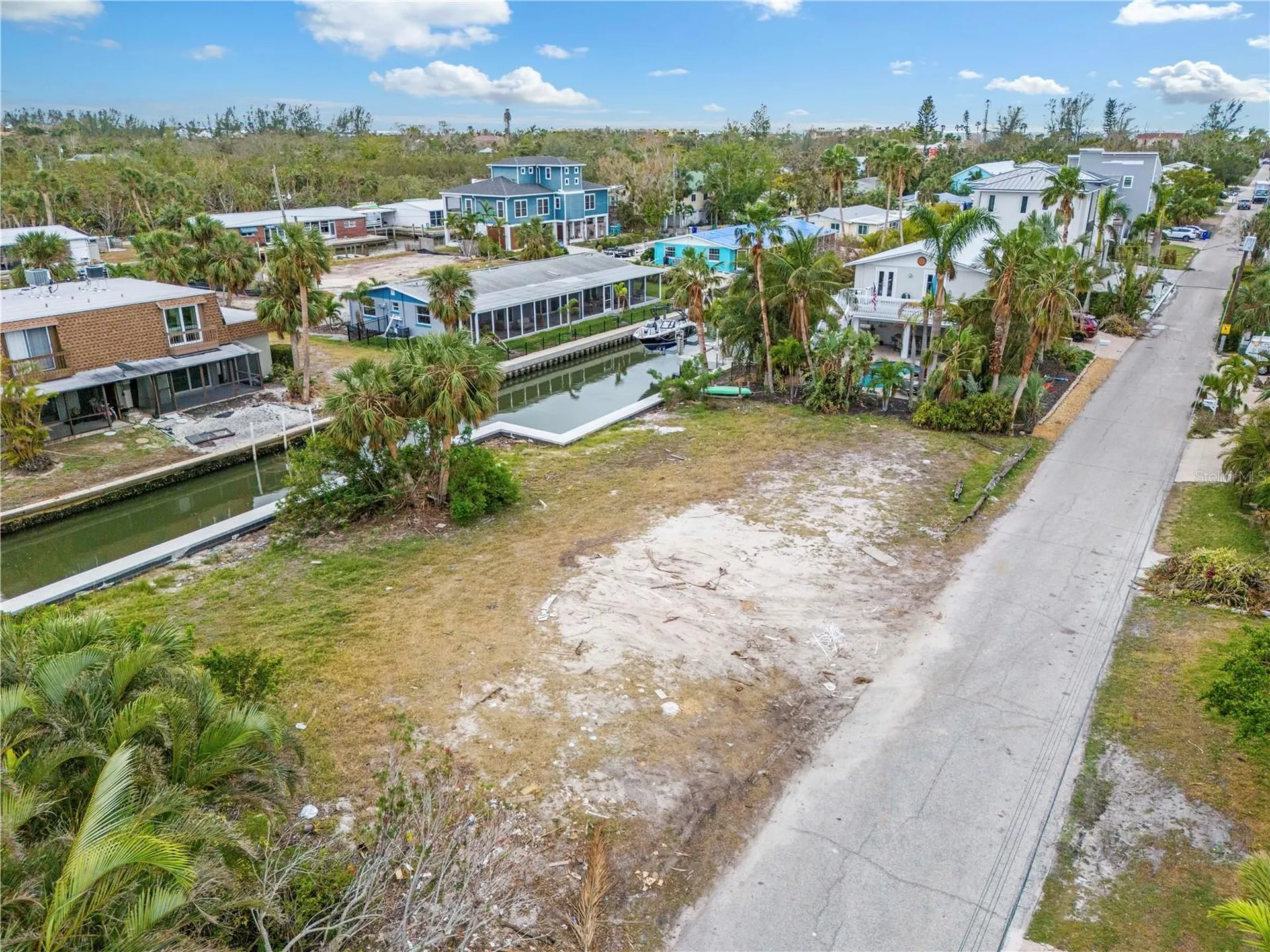 720 Tarawitt Drive Longboat Key FL 34228