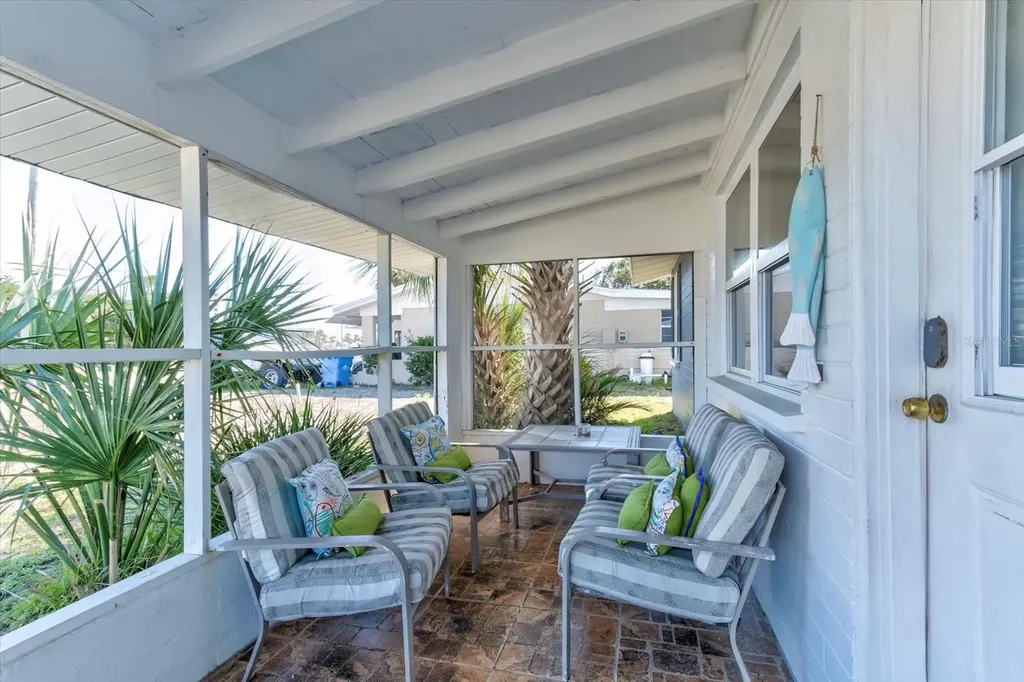 22 Palm Drive Ormond Beach FL 32176