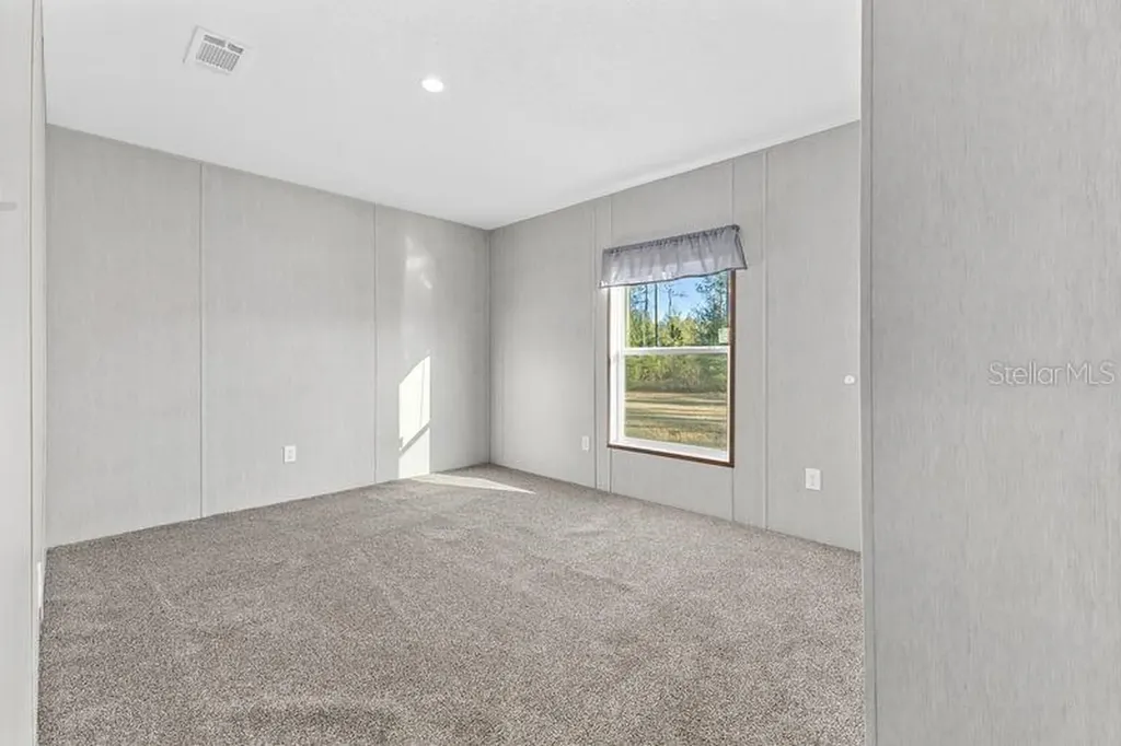 15473 157 Point Live Oak FL 32060