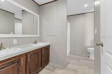 15473 157 Point Live Oak FL 32060
