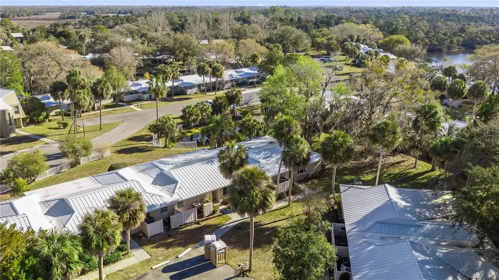 1229 N Egret Point Crystal River FL 34429