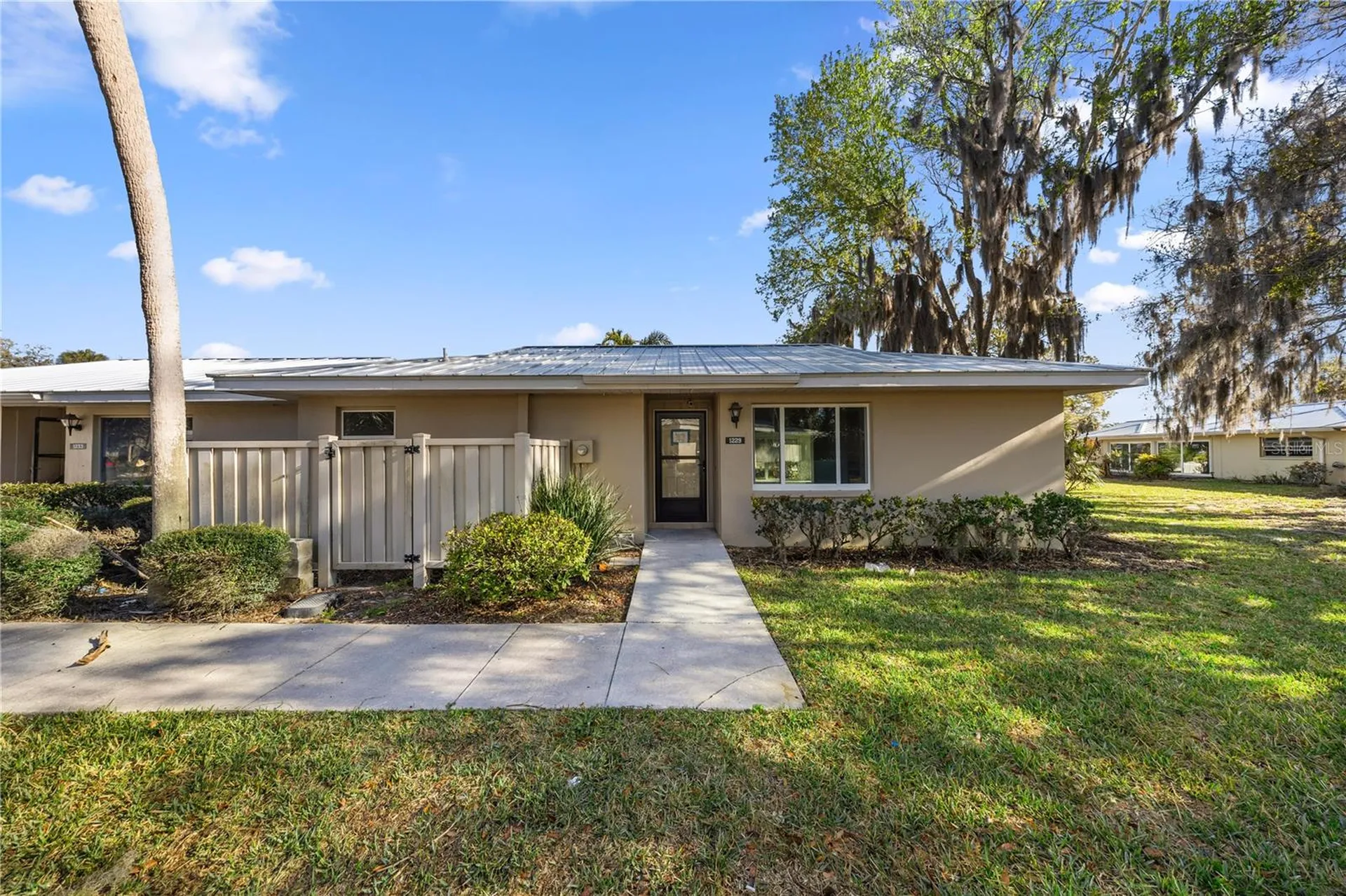 1229 N Egret Point Crystal River FL 34429