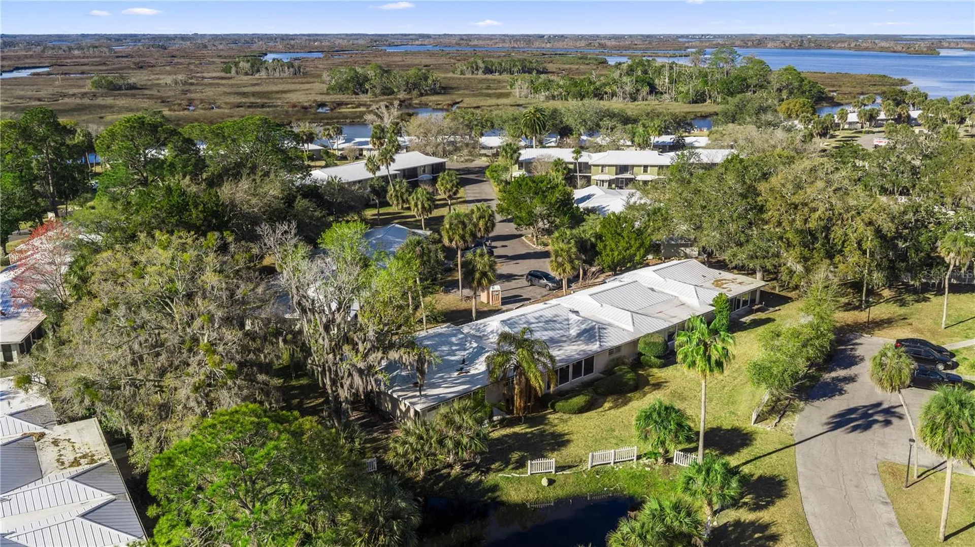 1229 N Egret Point Crystal River FL 34429