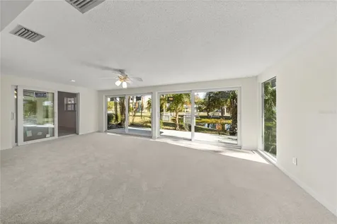 1229 N Egret Point Crystal River FL 34429
