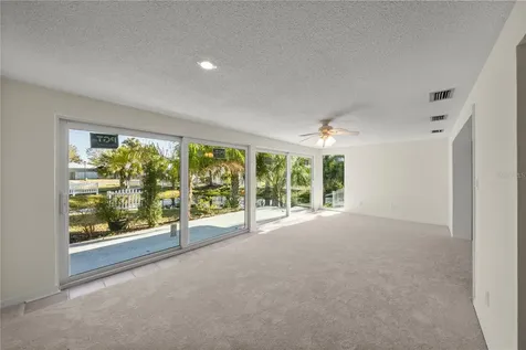 1229 N Egret Point Crystal River FL 34429