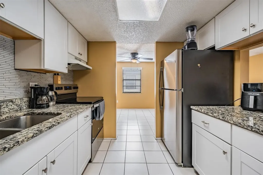 124 Loblolly Court Oldsmar FL 34677