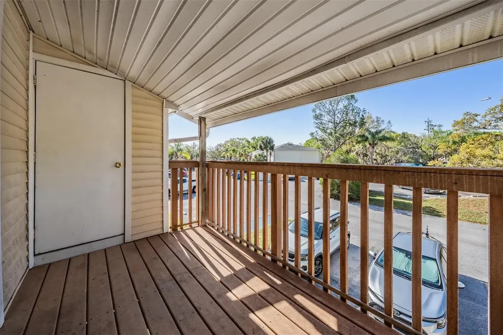 124 Loblolly Court Oldsmar FL 34677