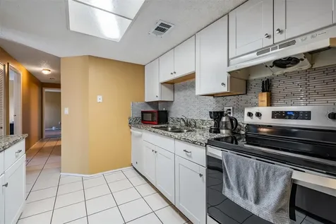 124 Loblolly Court Oldsmar FL 34677