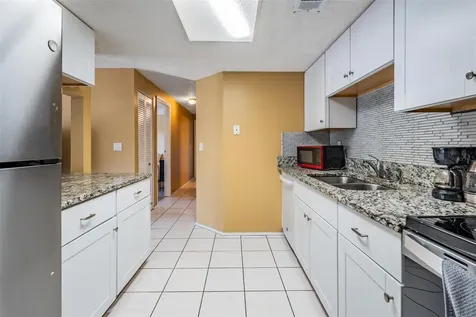 124 Loblolly Court Oldsmar FL 34677