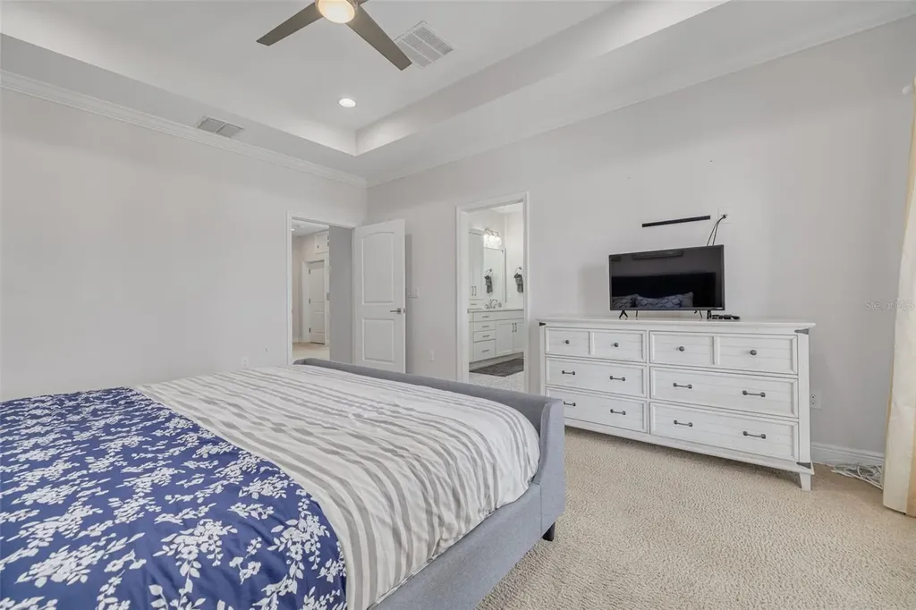16306 1st Street E Redington Beach FL 33708
