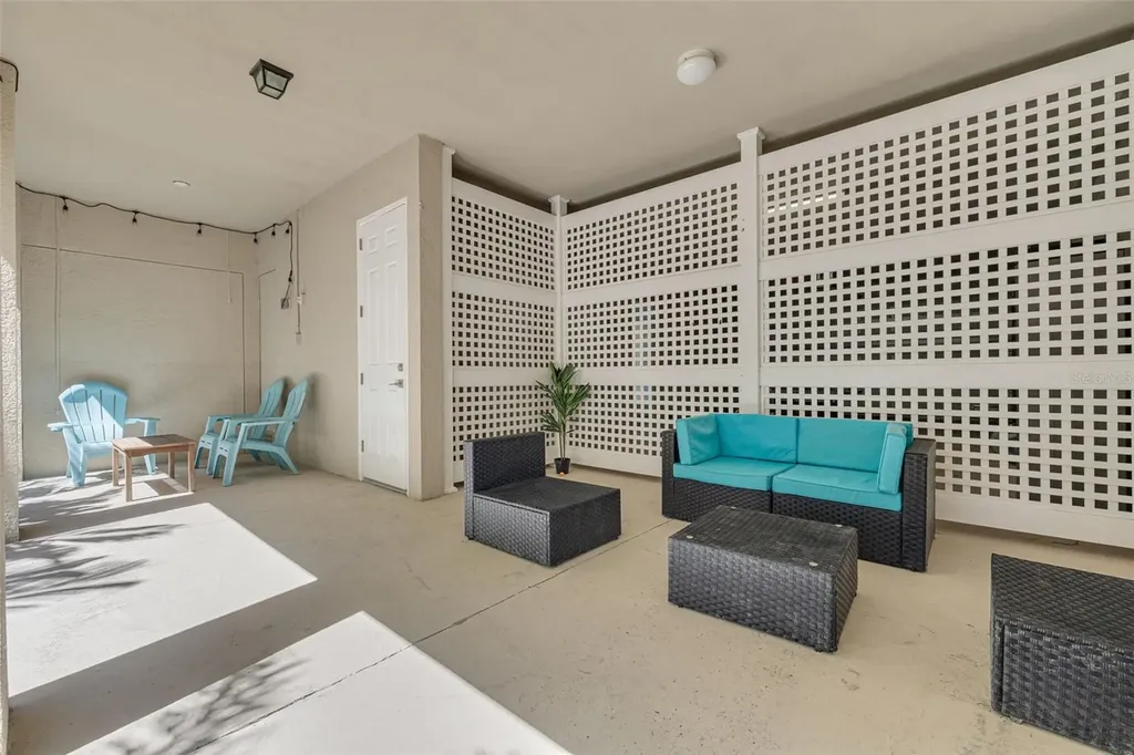 16306 1st Street E Redington Beach FL 33708