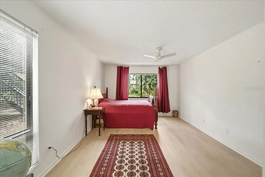 1711 Pelican Cove Road Sarasota FL 34231
