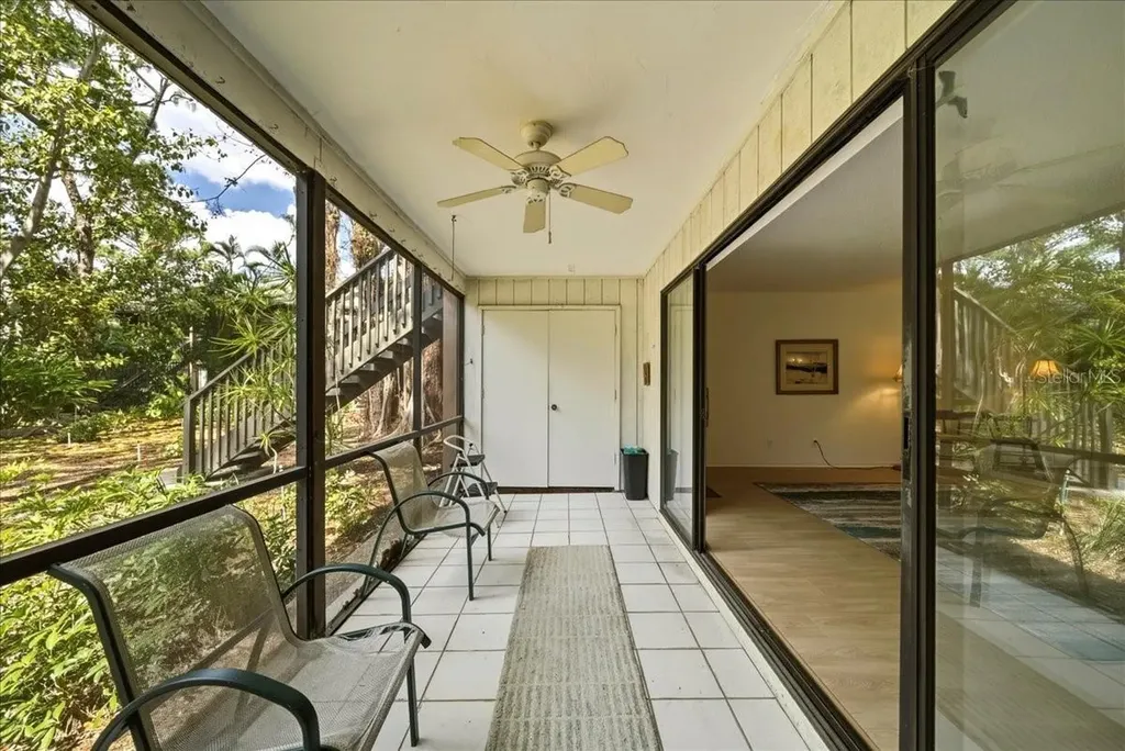 1711 Pelican Cove Road Sarasota FL 34231