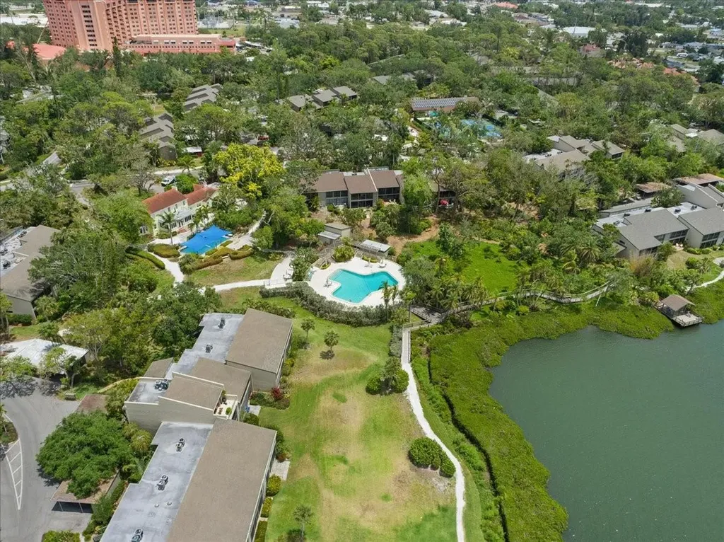 1711 Pelican Cove Road Sarasota FL 34231