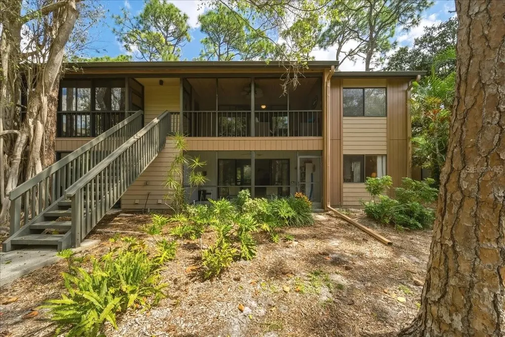 1711 Pelican Cove Road Sarasota FL 34231