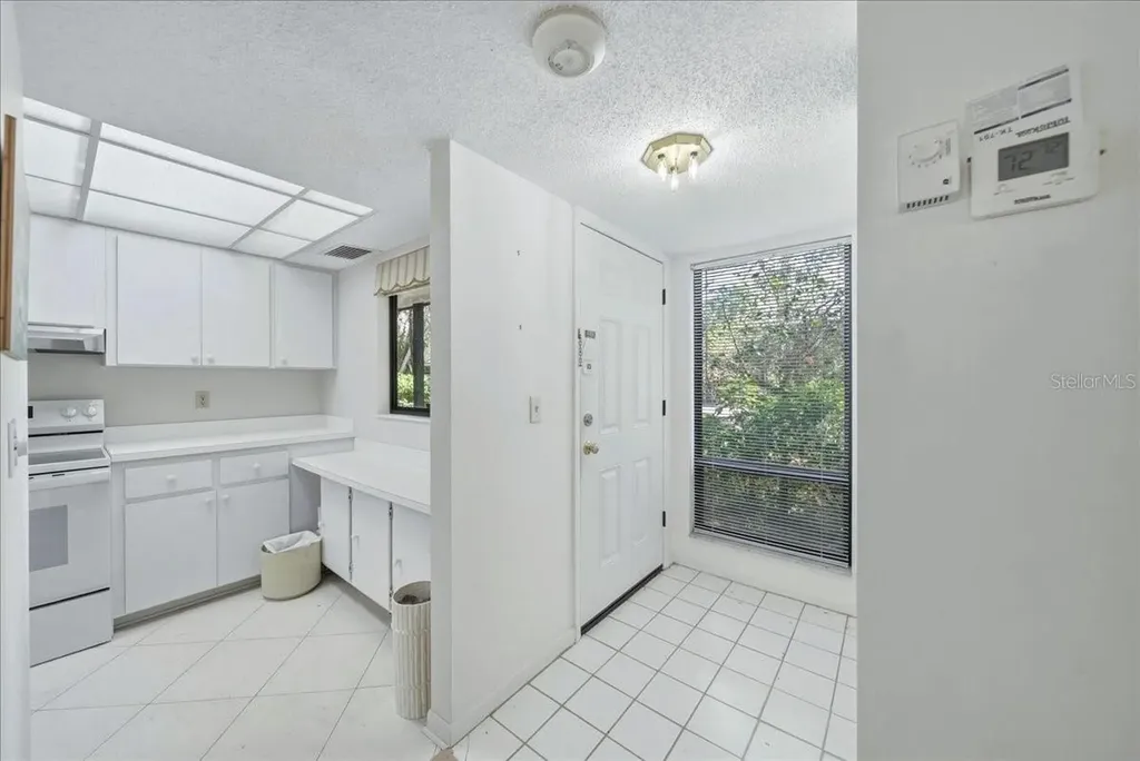 1711 Pelican Cove Road Sarasota FL 34231