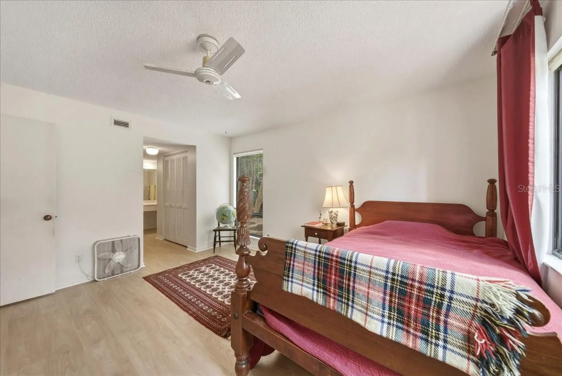 1711 Pelican Cove Road Sarasota FL 34231