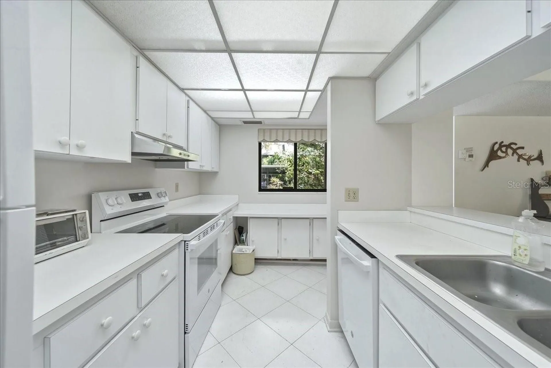 1711 Pelican Cove Road Sarasota FL 34231