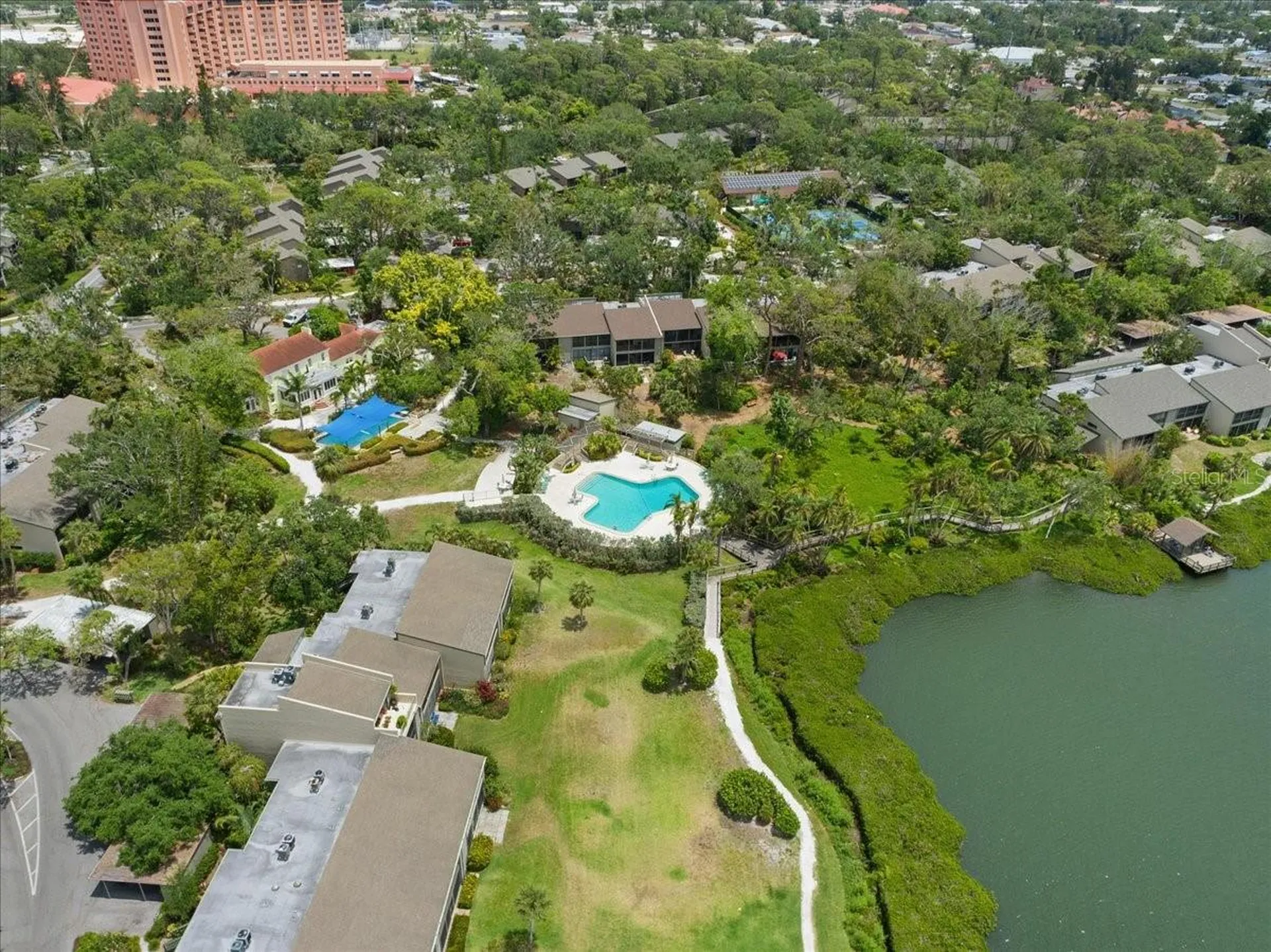 1711 Pelican Cove Road Sarasota FL 34231