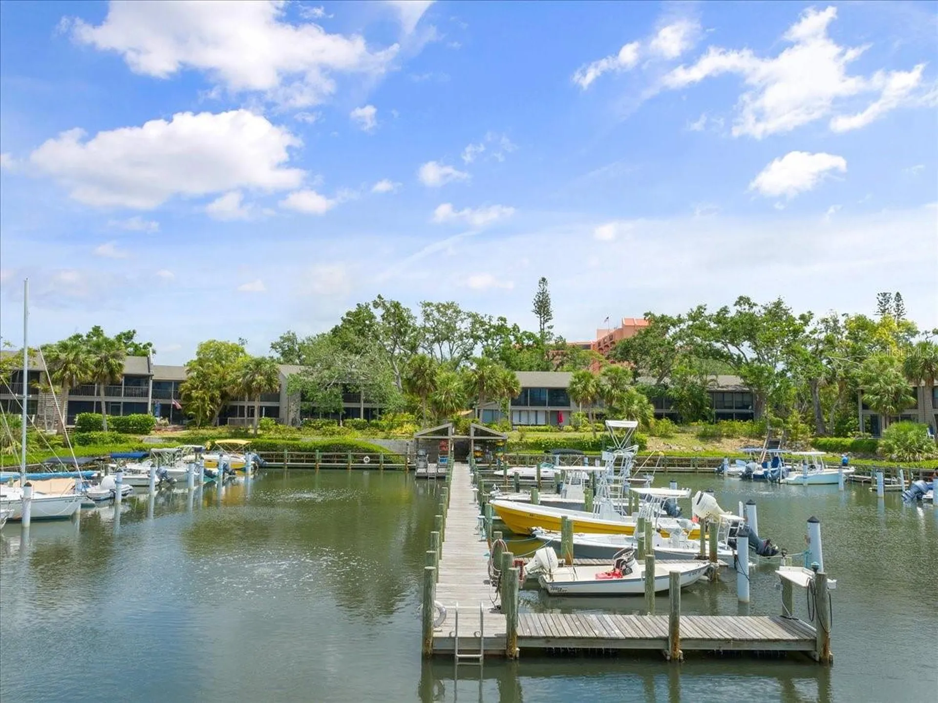 1711 Pelican Cove Road Sarasota FL 34231