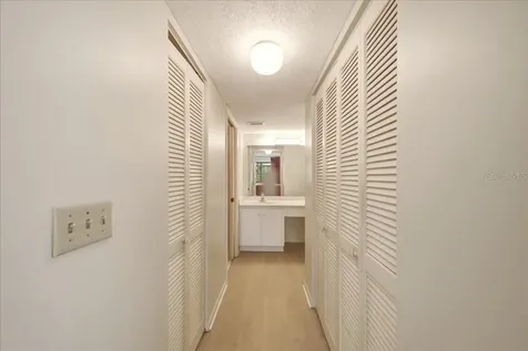 1711 Pelican Cove Road Sarasota FL 34231