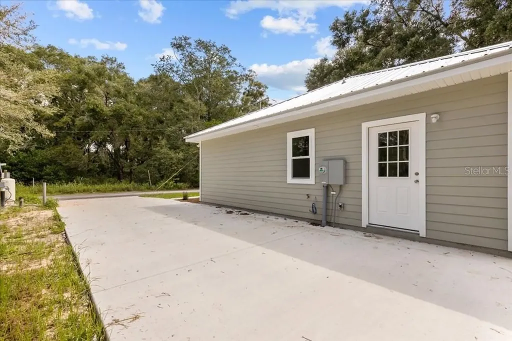 1115 Ricks Street Bell FL 32619